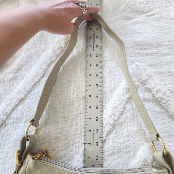 Stone Mountain Grey Shoulder Bag Purse - Picture 8 of 9